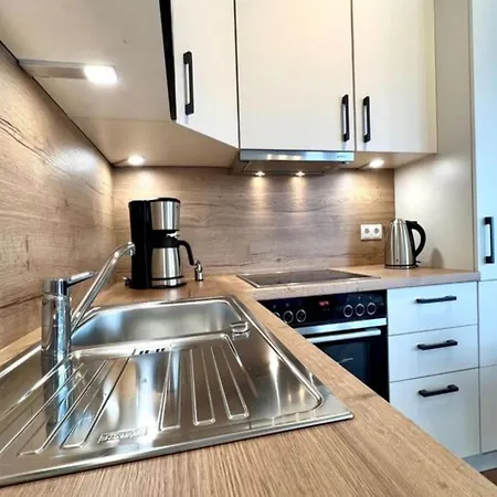 Apartment Moderne Mit 2 Schlafzimmern Und Balkon