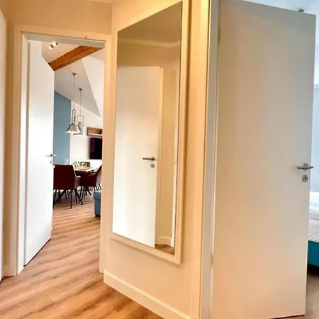 Apartment Moderne Mit 2 Schlafzimmern Und Balkon